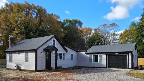 257 Pond Meadow Rd, Westbrook, CT, 06498-1490 | Card Image