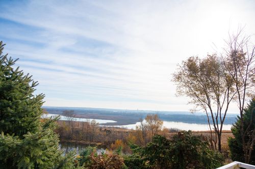 10174 Indigo Dr, Eden Prairie, MN, 55347-1208 | Card Image