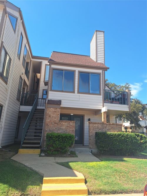 k103-2309 Balsam Dr, Arlington, TX, 76006-5953 | Card Image