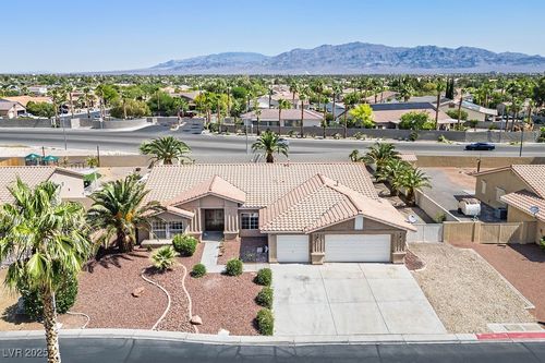 5204 Big River Ave, Las Vegas, NV, 89130-2922 | Card Image