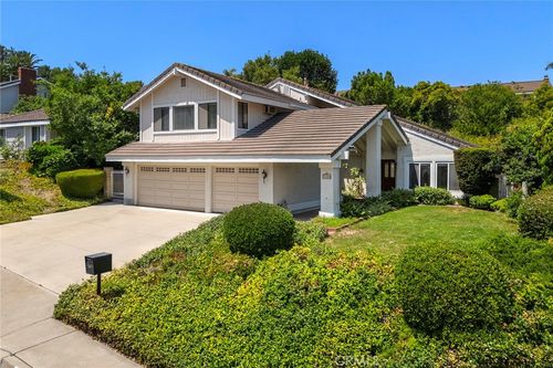 5409 E Willowick Cir, Anaheim, CA, 92807-4629 | Card Image