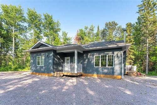 86 Fred Jeschke Dr, Lac Du Bonnet, MB, R0E0V0 | Card Image