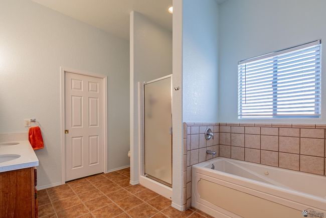 14326 E 51 St St, House other with 4 bedrooms, 2 bathrooms and 2 parking in Yuma AZ | Image 11