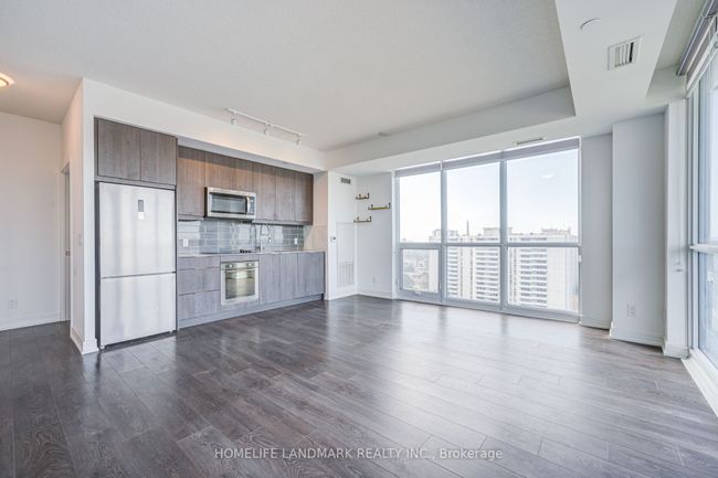 1205 - 36 Forest Manor Rd, Condo with 3 bedrooms, 2 bathrooms and null parking in North York ON | Image 9