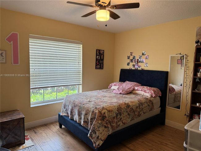 737 Se 22 Nd Dr, House other with 2 bedrooms, 2 bathrooms and null parking in Homestead FL | Image 8