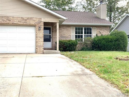 119 Twin Oaks Dr, Shiloh, IL, 62221-4445 | Card Image