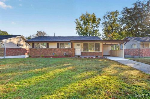 9742 Wendell Dr, Saint Louis, MO, 63136-5316 | Card Image
