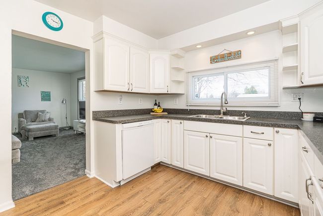 Kitchen | Image 5