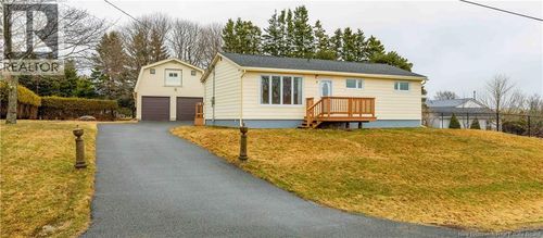8 Myles Dr, Saint John, NB, E2J3B9 | Card Image