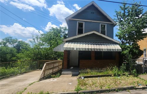 126 Mills Ave, Braddock, PA, 15104-1341 | Card Image