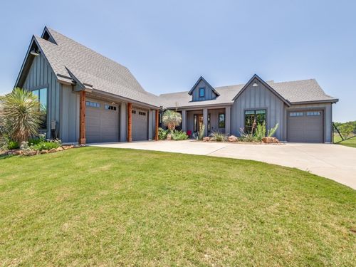 641 Cox Road, Waxahachie, TX, 75167 | Card Image