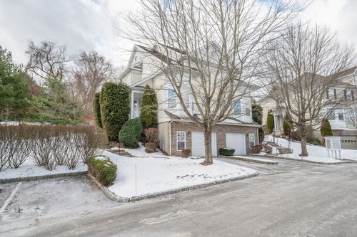 34-34 Maura Lane, Danbury, CT, 06810 | Card Image