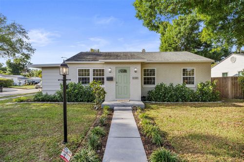 1100 32nd Ave N, St Petersburg, FL, 33704-1941 | Card Image