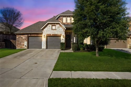 712 Llano Falls Dr, McKinney, TX, 75071-3543 | Card Image