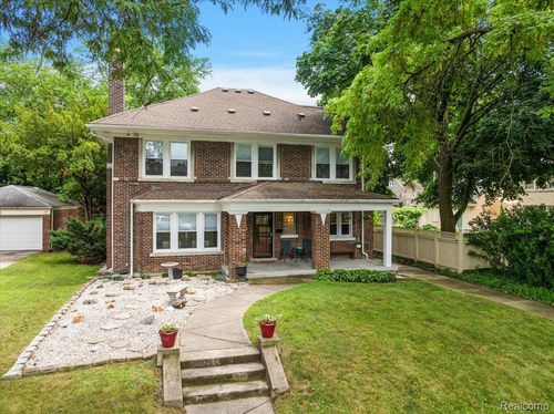 1925 Chicago Blvd, Detroit, MI, 48206-1736 | Card Image