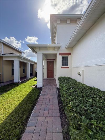 2438 Yellow Brick Road, Home with 2 bedrooms, 2 bathrooms and null parking in SAINT CLOUD FL | Image 3