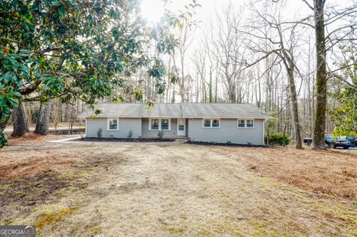 4590 Butner Rd, atlanta, GA, 30349-1373 | Card Image