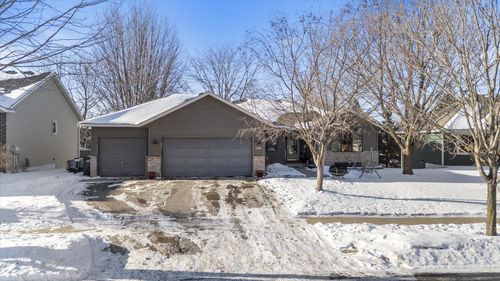 2300 Pepper Ridge Ln, Northfield, MN, 55057-3240 | Card Image