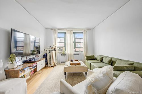 6b-34-21 78th St, Jackson Heights, NY, 11372 | Card Image