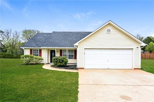 25 Lewis Ln, Covington, GA, 30016-6620 | Card Image