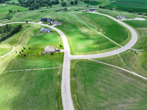 25315 Lucken Dr, Hancock, MN, 56244-2084 | Card Image