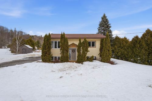 28 Pine Ridge Road, Bancroft, ON, K0L1C0 | Card Image
