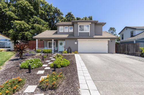 355 Pollard Way, Windsor, CA, 95492 | Card Image