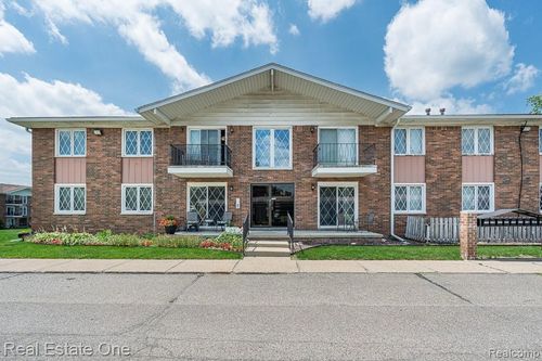 87-54795 Shelby Rd, Shelby Township, MI, 48316-1444 | Card Image