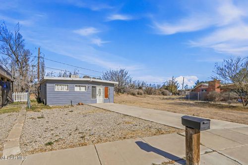 408 Lesa Ln, El Paso, TX, 79915-4821 | Card Image