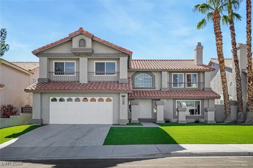 9651 Stoney Creek Dr, Las Vegas, NV, 89117-6715 | Card Image