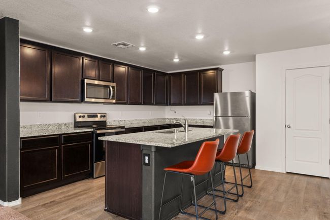 2425 Desi Loop, House other with 4 bedrooms, 2 bathrooms and null parking in Belen NM | Image 11