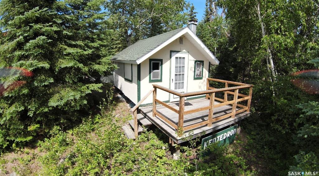 Residential in Lac La Ronge Provincial Park 5