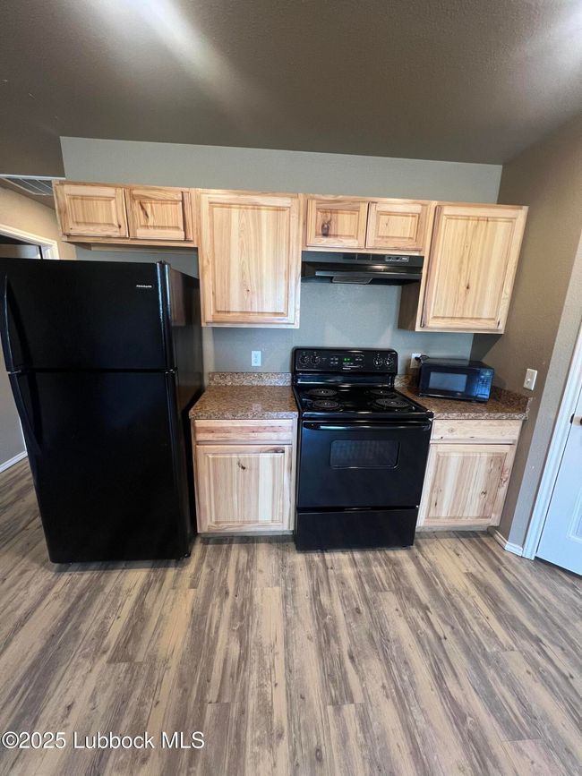 2627 Globe Ave, House other with 3 bedrooms, 2 bathrooms and null parking in Lubbock TX | Image 5