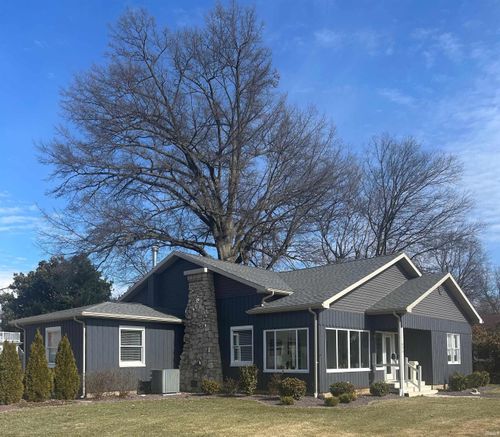 408 W Water St, Newburgh, IN, 47630-1156 | Card Image