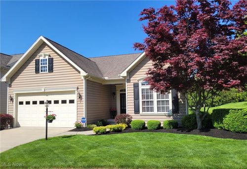 898 Willow Creek Dr, Fairlawn, OH, 44333-2998 | Card Image