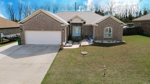211 Creek View Drive, Austin, AR, 72007 | Card Image
