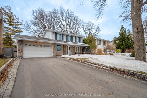 1930 Southampton Crt, Ottawa, ON, K2C0W4 | Card Image