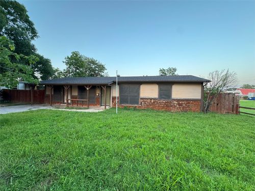 108 Sally St, Joshua, TX, 76058-3141 | Card Image