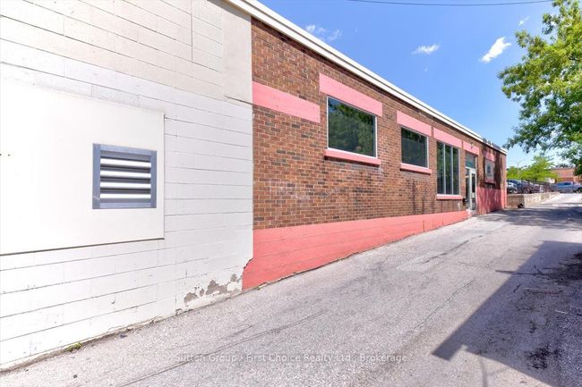 REAR - 107 Erie St, Home with 0 bedrooms, 0 bathrooms and 10 parking in Stratford ON | Image 39
