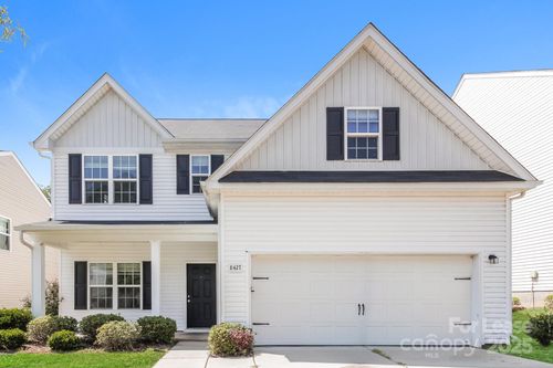 8427 Paw Valley Ln, Charlotte, NC, 28214-2321 | Card Image