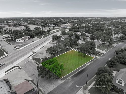 612 N 13th St, Waco, TX, 76707 | Card Image