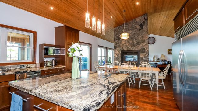 65 Big Sound Rd, House other with 7 bedrooms, 5 bathrooms and 24 parking in Nobel ON | Image 16