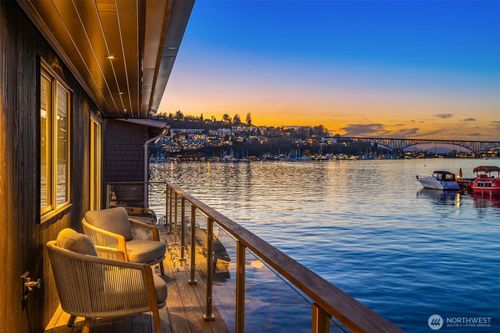 unit-b-2241 Fairview Ave E, Seattle, WA, 98102-3469 | Card Image