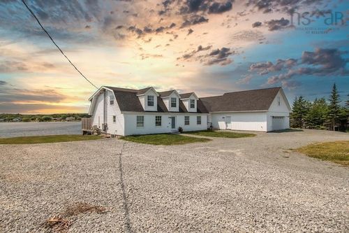 103 Capri Dr, West Porters Lake, NS, B3E1L6 | Card Image