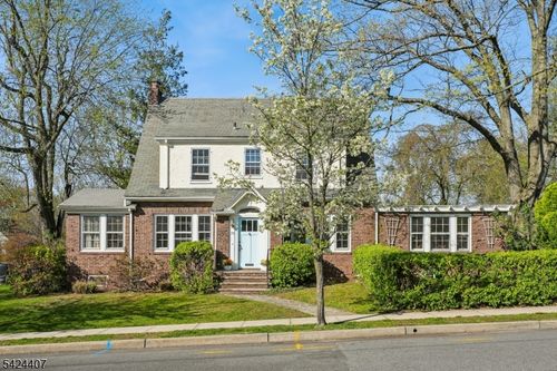 73 Harvard Ave, Maplewood, NJ, 07040-2811 | Card Image