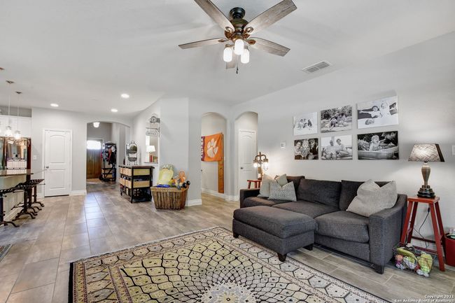 9113 Sunpool, House other with 4 bedrooms, 3 bathrooms and null parking in Schertz TX | Image 5
