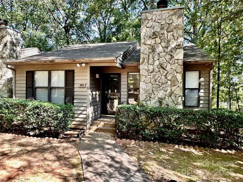 392 Tall Oaks Trl, Fort Mill, SC, 29715-8994 | Card Image