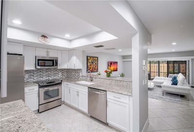 G - 830 Meadowland Dr, Home with 2 bedrooms, 2 bathrooms and null parking in NAPLES FL | Image 3