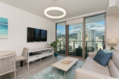 2509-1388 Kapiolani Blvd, Honolulu, HI, 96814-3660 | Card Image