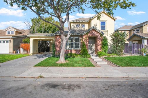 2921 Compton Pl, Tracy, CA, 95377-8535 | Card Image